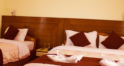 Hotel Himalayan Inn Room Type - Deluxe Triple Room