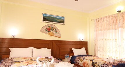 Hotel Himalayan Inn Room Type - Deluxe Double Room/ Twin Room