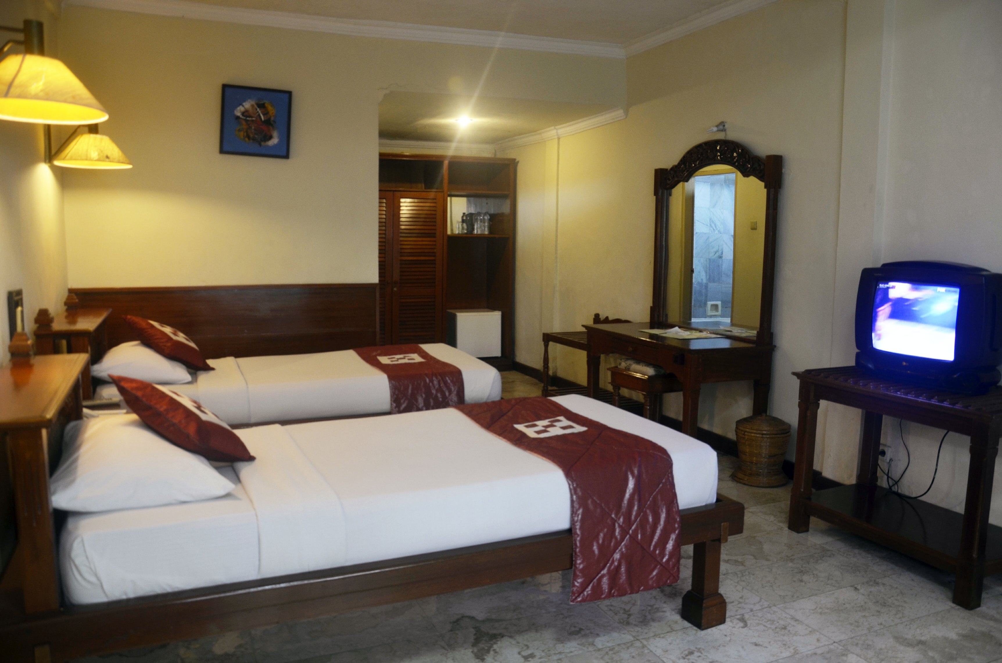 Melasti Kuta Bungalows & Spa - Tap to explore photos
