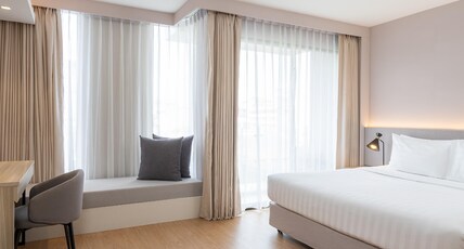 Aster Hotel and Residence Room Type - Grand Deluxe King