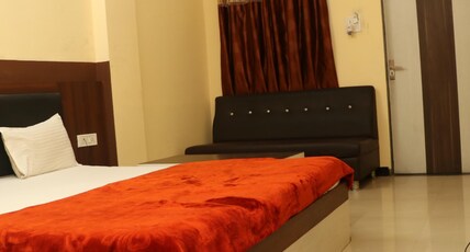 HOTEL SHRI SUNDARAM PALACE Room Type - Executive Room