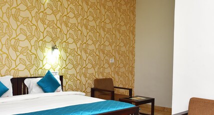 Purple Munnar Room Type - Standard  Room