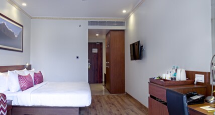 Lemon Tree Hotel  Gangtok Room Type - Deluxe Double Room ( Valley View )