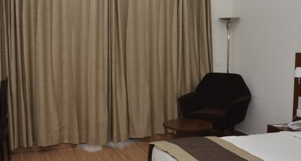 SS AVANI RESORT HOTEL & RESTAURANT Room Type - Club Room