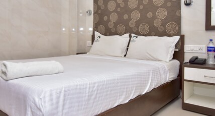 Sri Maharaja Residency Room Type - Elite Sri Maharaja Residency Room Type - Elite