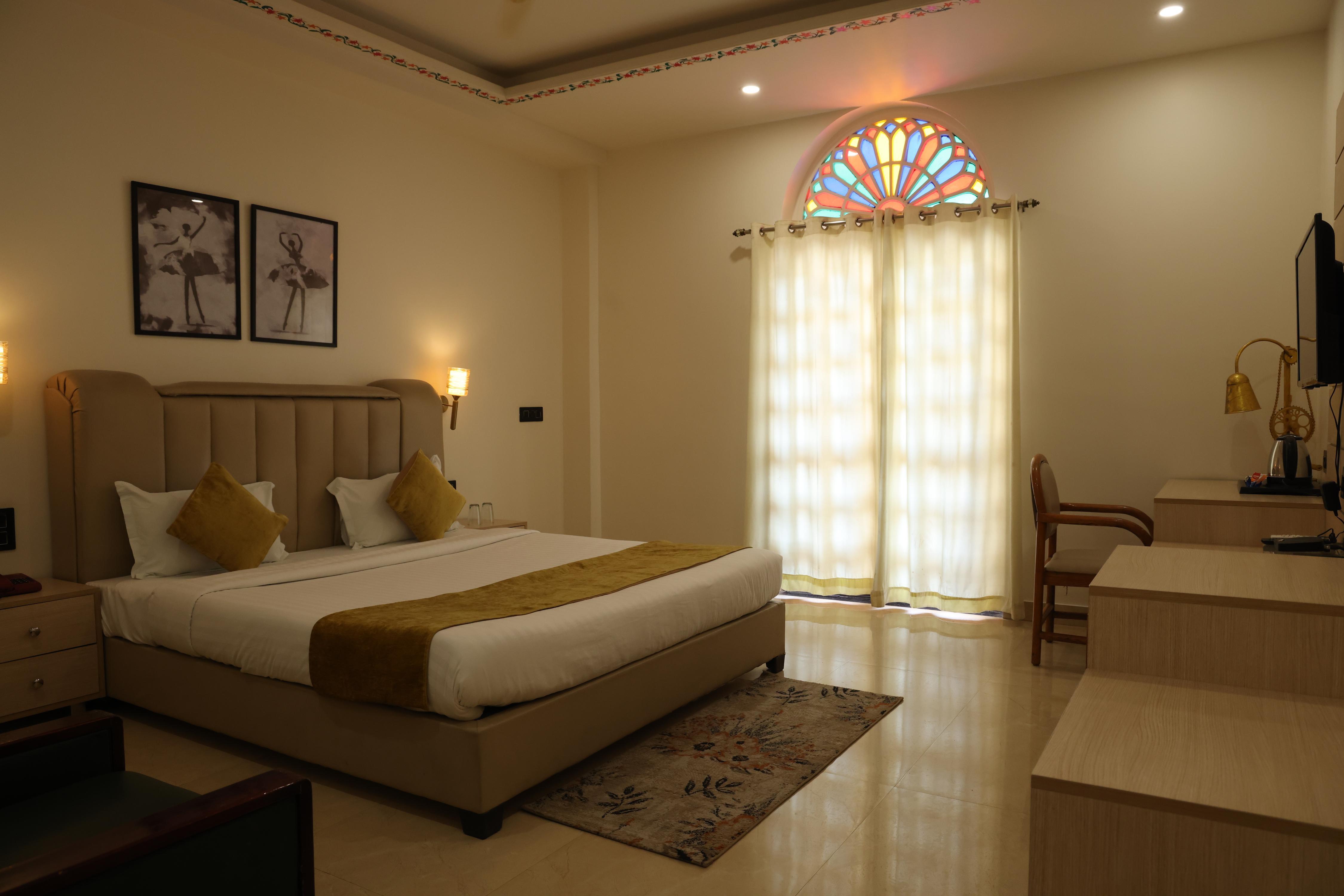 Man Singh Hotel and Resorts Room Type - Executive Room