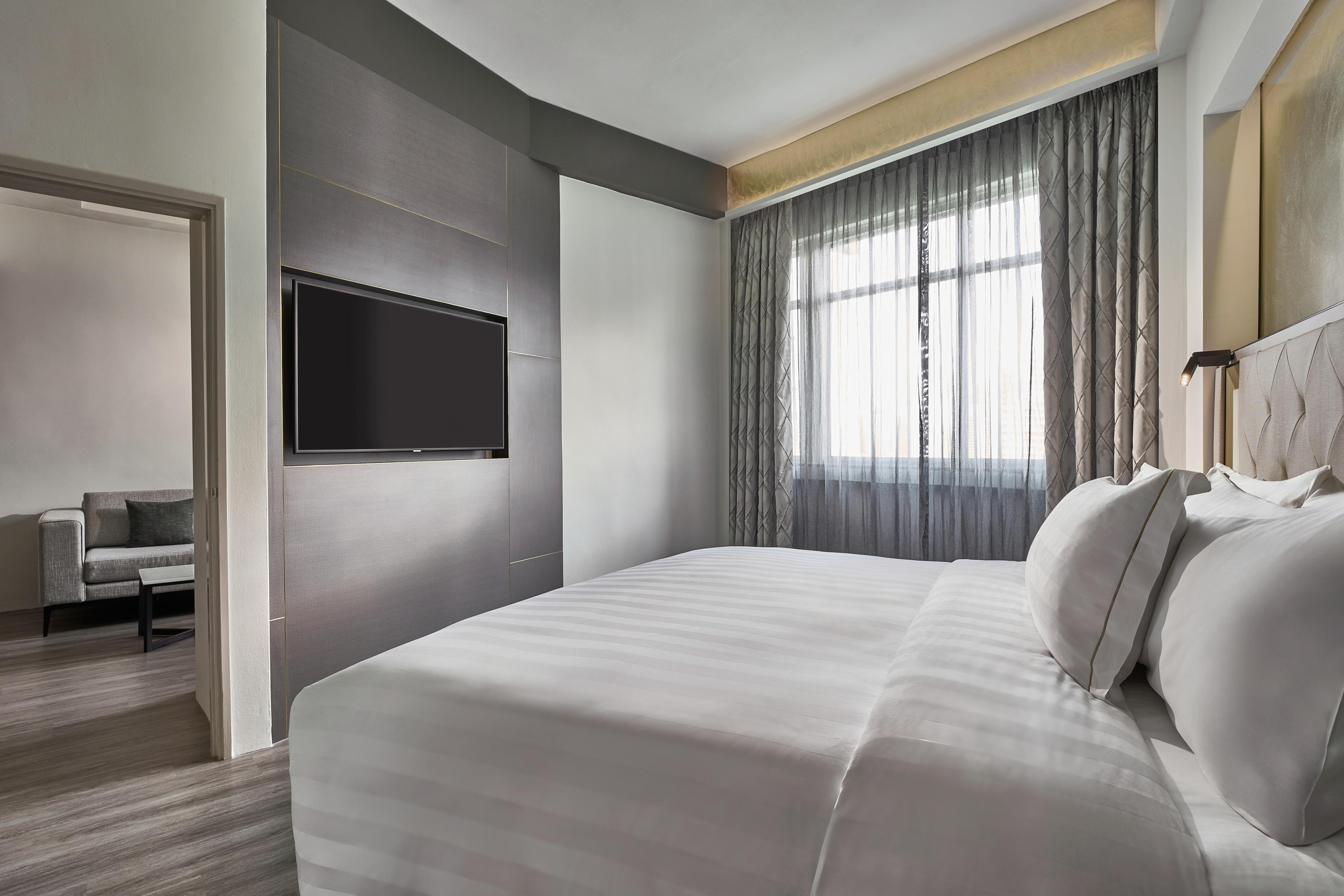 Novotel Singapore on Kitchener - Tap to explore photos