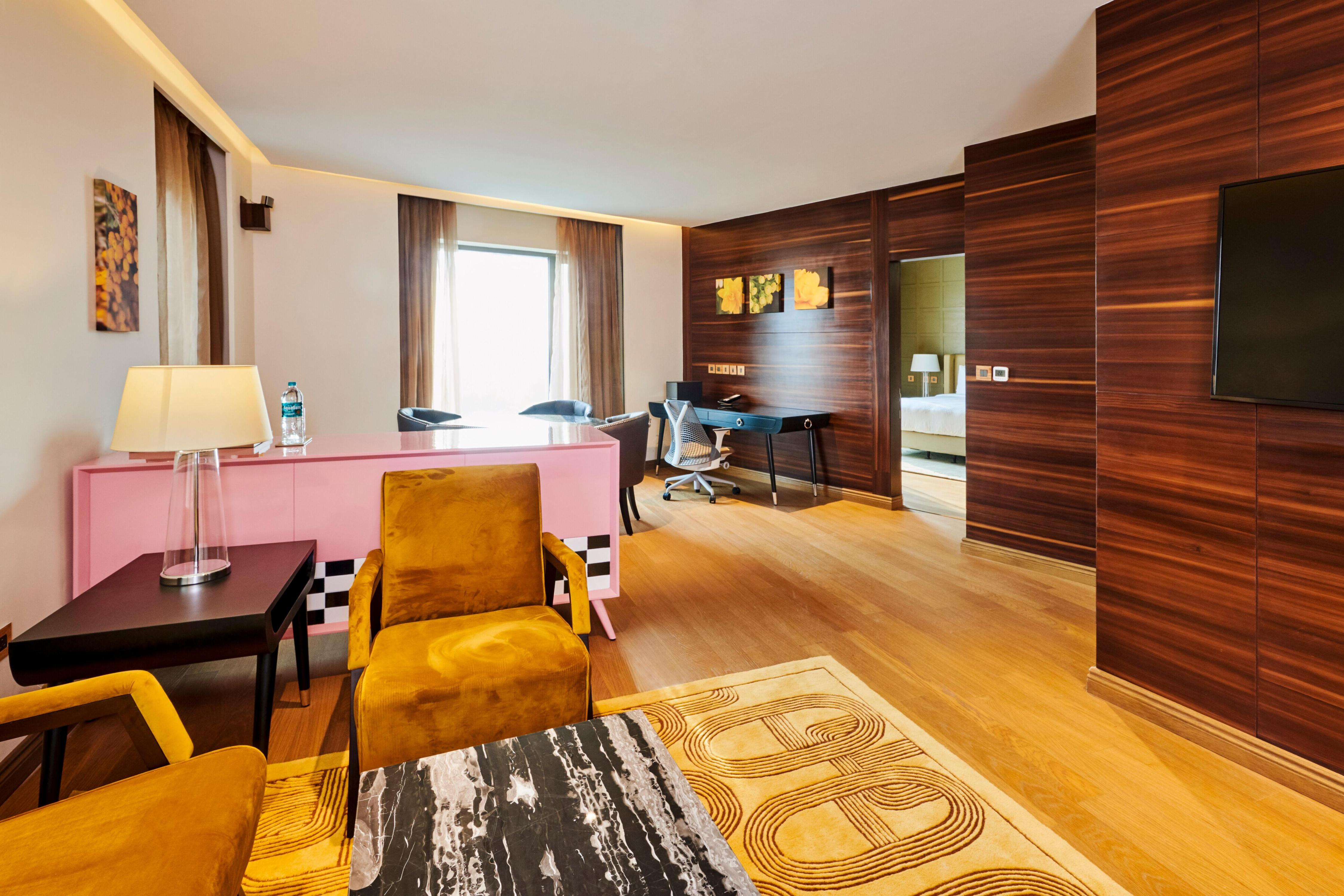 Hilton Garden Inn Lucknow Room Type - Executive Suite