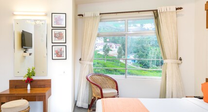 Monsoon Grande Room Type - Grande Honeymoon Suite