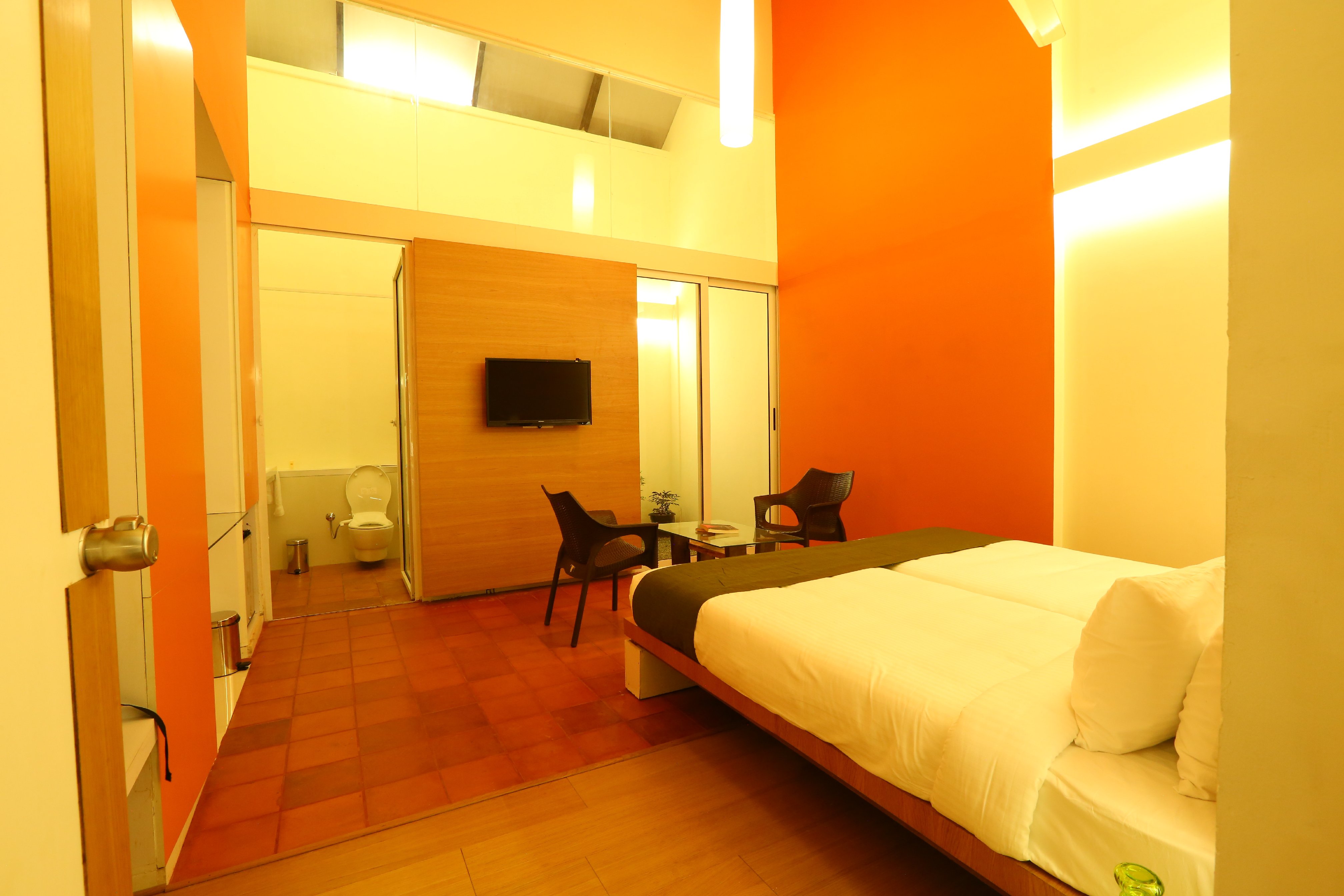 Presidency Artotel Kochi - Tap to explore photos