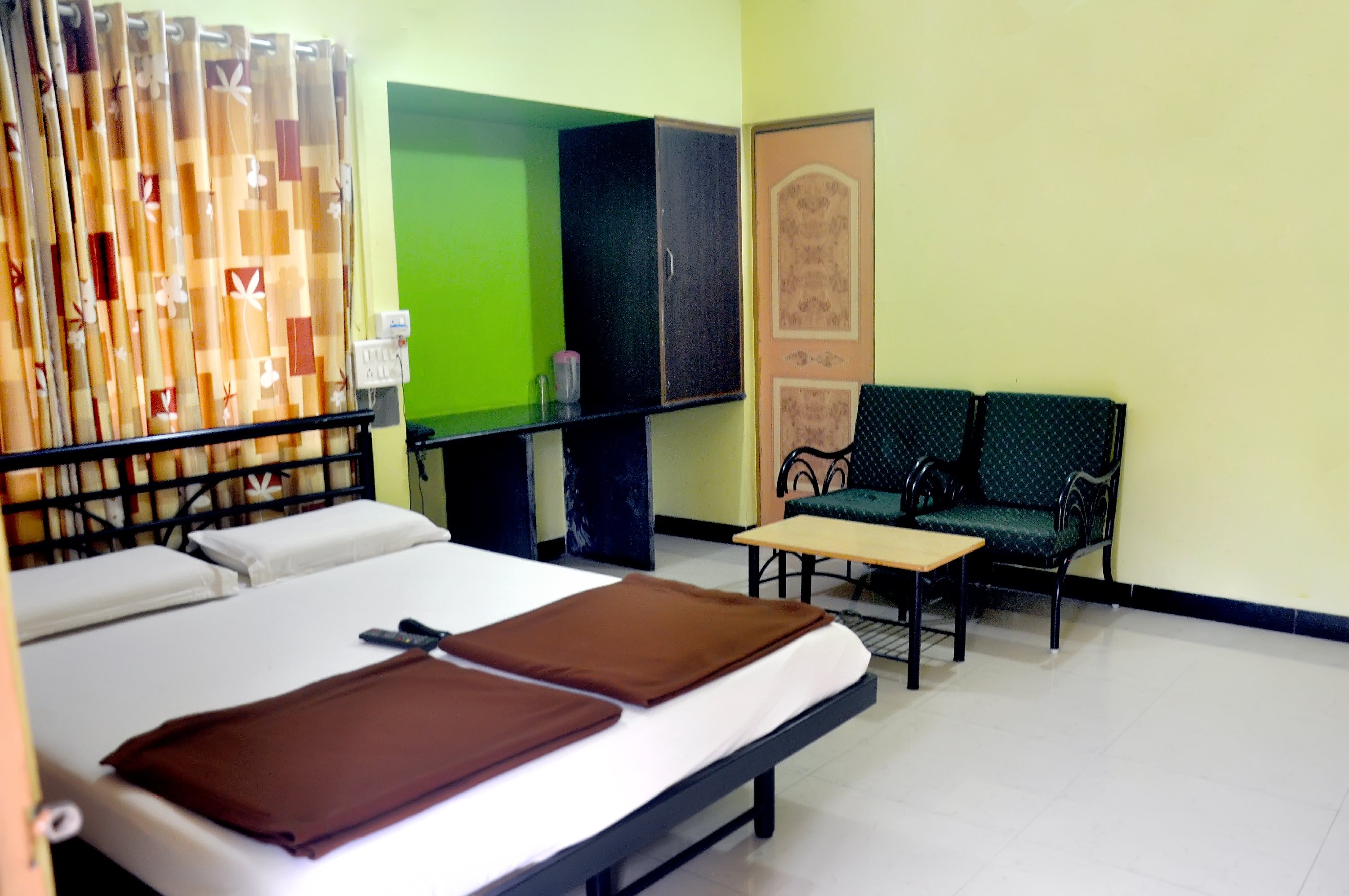 Radhanand Holiday Home Room Type - Standard Double Bed Non AC Room