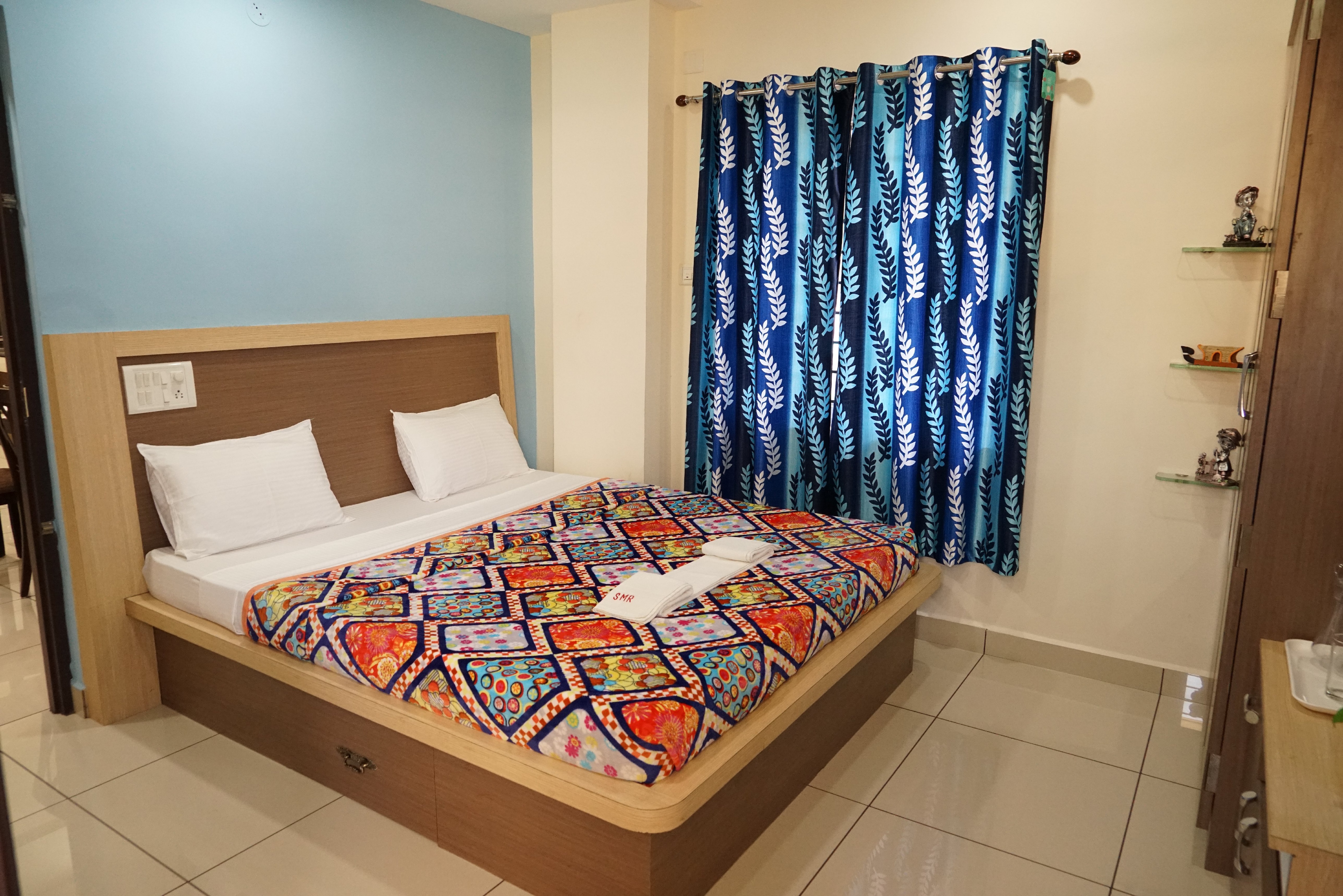 Sri Murugan Residency - Tap to explore photos