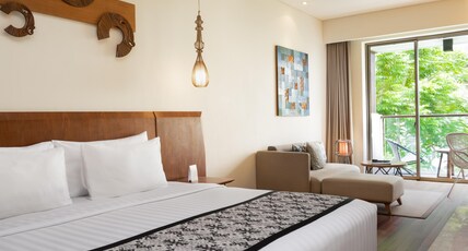 MERUSAKA Nusa Dua Room Type - Deluxe Room  1 Double or 2 Twin Beds