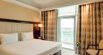 Copthorne Hotel Dubai Room Type - 2 BEDROOM EXECUTIVE DELUXE SUITE CREEK VIEW Copthorne Hotel Dubai Room Type - 2 BEDROOM EXECUTIVE DELUXE SUITE CREEK VIEW