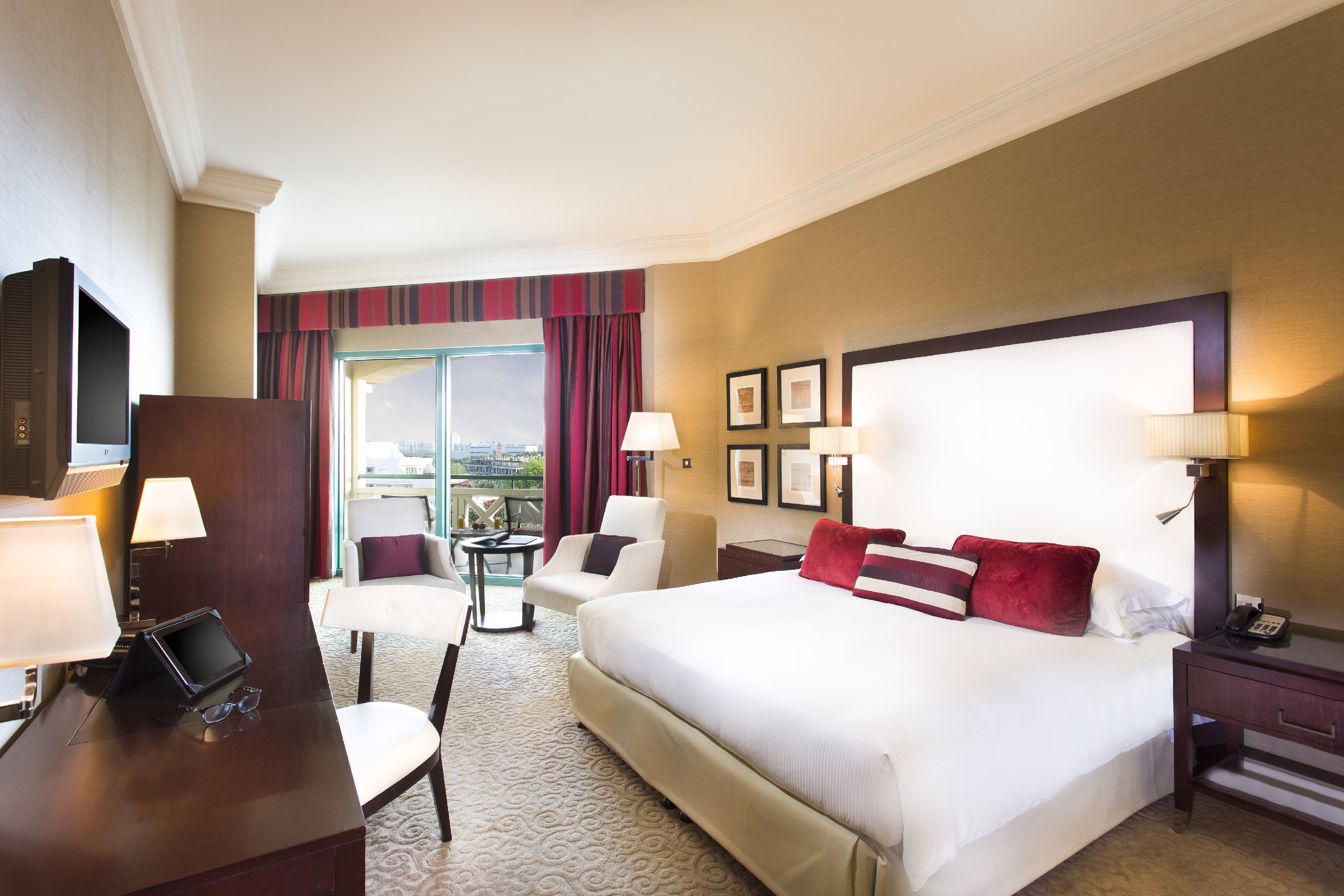 Movenpick Grand Al Bustan - Tap to explore photos