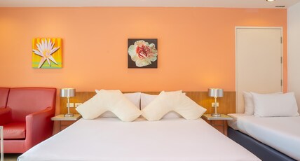 Best Bella Pattaya Room Type - Deluxe Pool Access room for 3 pax Best Bella Pattaya Room Type - Deluxe Pool Access room for 3 pax