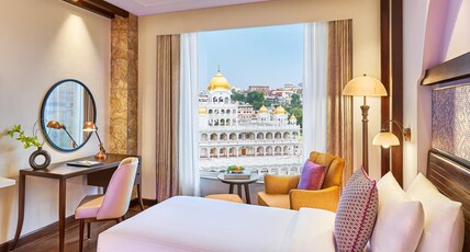 Vivanta Jammu City Centre Room Type - Premium Room Twin Bed