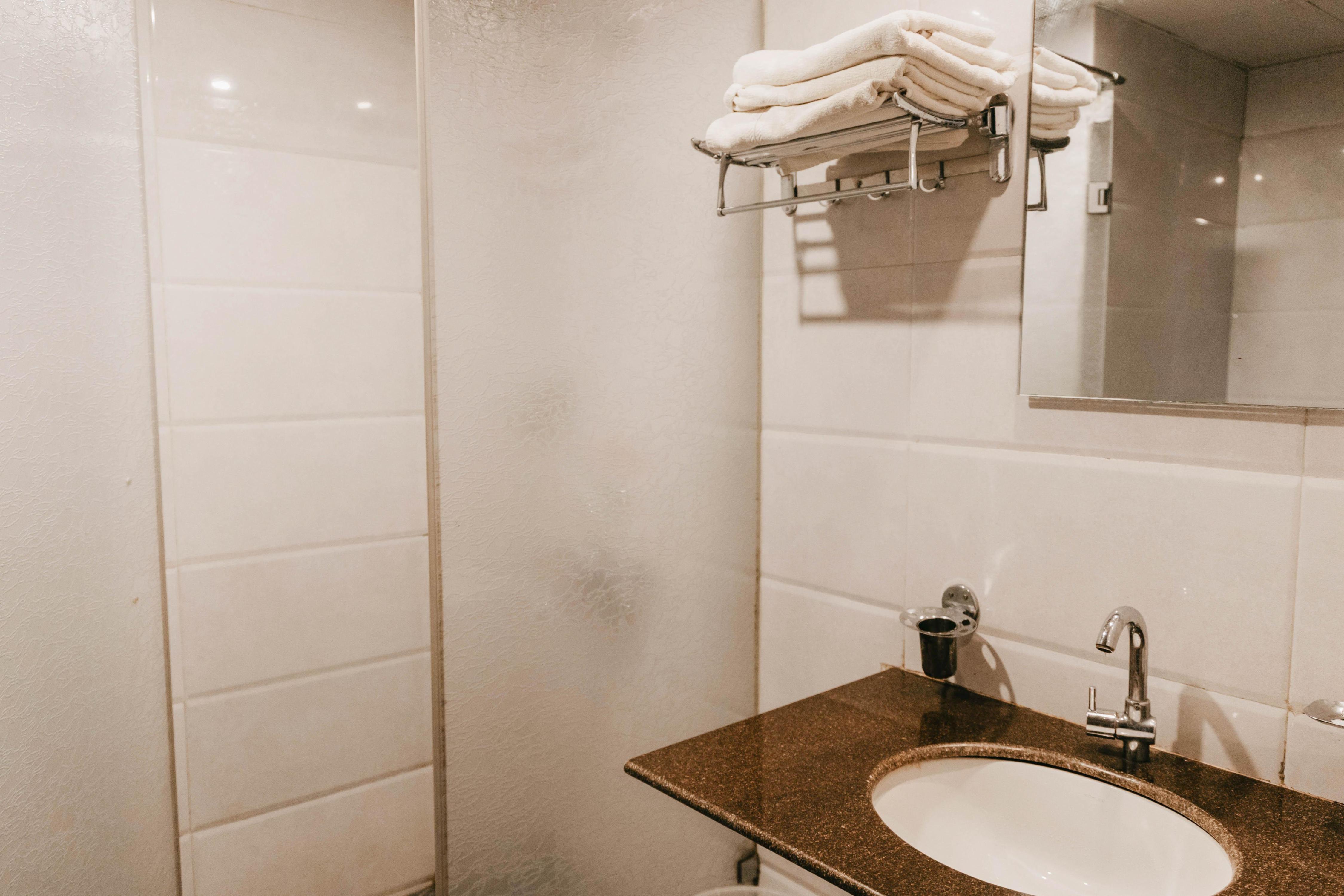 Hotel Swarnaa Paradise - Tap to explore photos