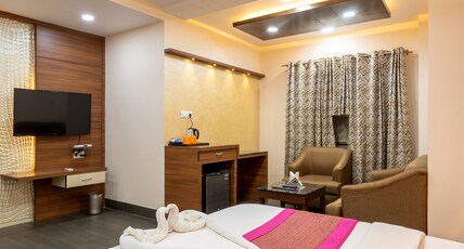 Hotel Manas Continental Room Type - Manas Suite