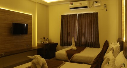 HOTEL SAI KRISH GRAND Room Type - FAMILY 4 BEDDED ROOM