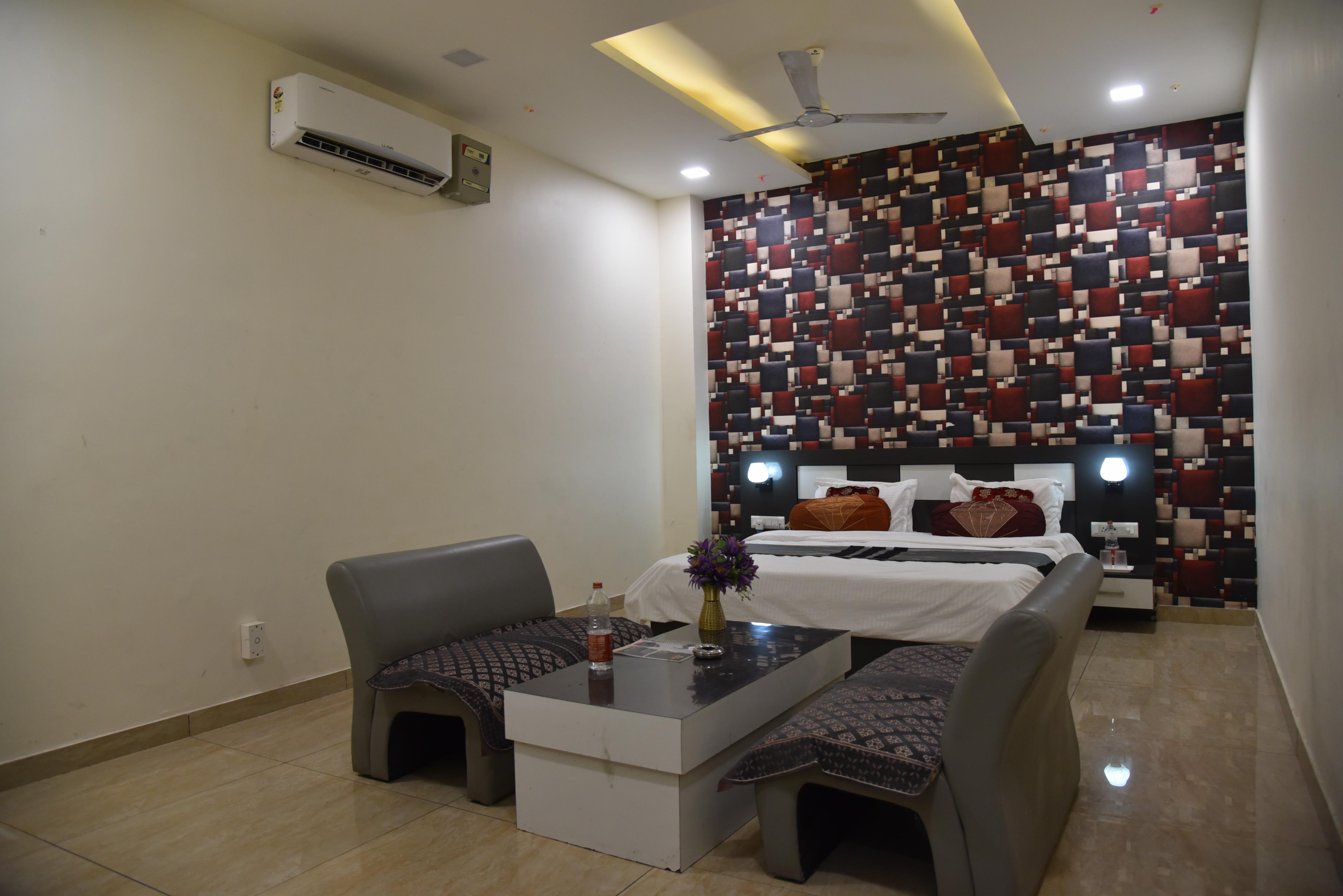 Hotel Lotus Inn Room Type - Family Room