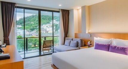 The Lunar Patong Room Type - Deluxe King Room
