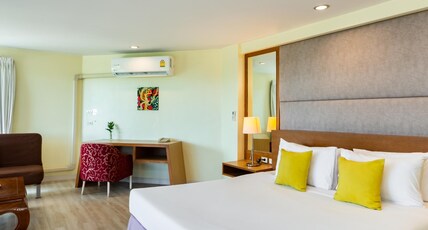 Bella Villa Metro Room Type - Deluxe Double Room Balcony and Kitchenett Bella Villa Metro Room Type - Deluxe Double Room Balcony and Kitchenett