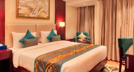 Golden Tulip Essential Room Type - Standard King Room (Non-Smoking)