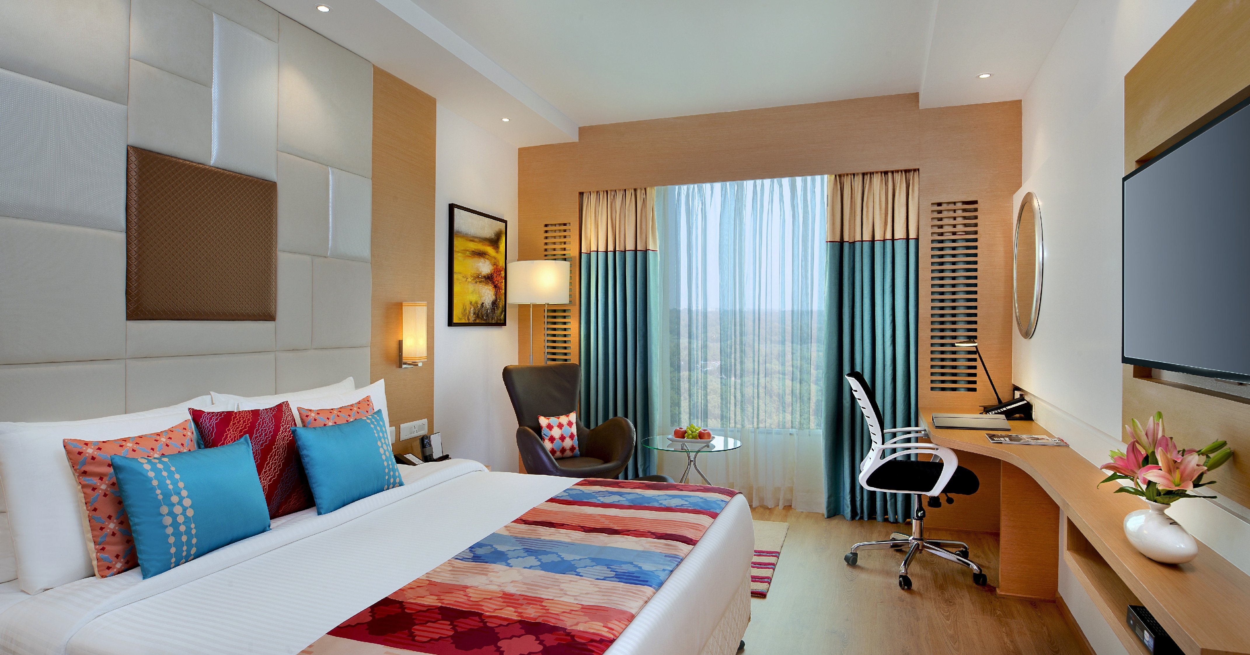 Fortune Inn Promenade, Vadodara - Member ITC Hotels' Group - Tap to explore photos