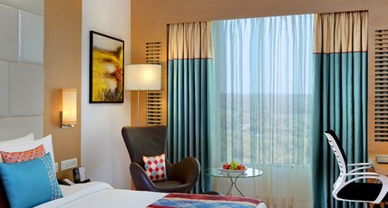 Fortune Inn Promenade, Vadodara - Member ITC Hotels' Group Room Type - Fortune Club Room