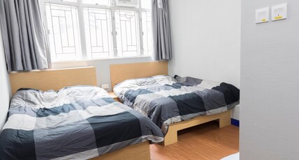 Check Inn HK Room Type - Economy Family Room Ensuite
