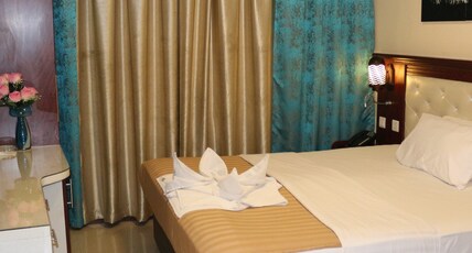 Mariana Hotel Deira Room Type - Standard King or Twin Room Exclusive