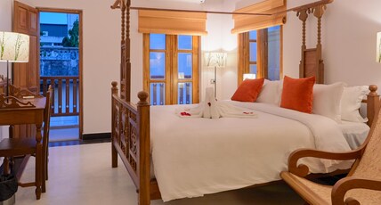 Hotel Villa Krish Room Type - DELUXE ROOM WITH BALCONY