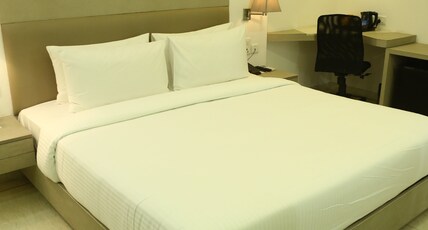 Keys Lite by Lemon Tree Hotels, Mayfield, Gurgaon Room Type - Superior Room