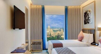 Holiday Inn Bengaluru Racecourse Room Type - 2 Single Beds Turf View Non Smoking