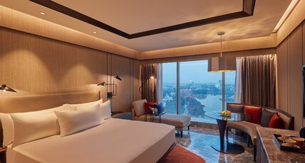 Conrad Bengaluru- Luxury by Hilton Room Type - King Deluxe Room High Floor Room