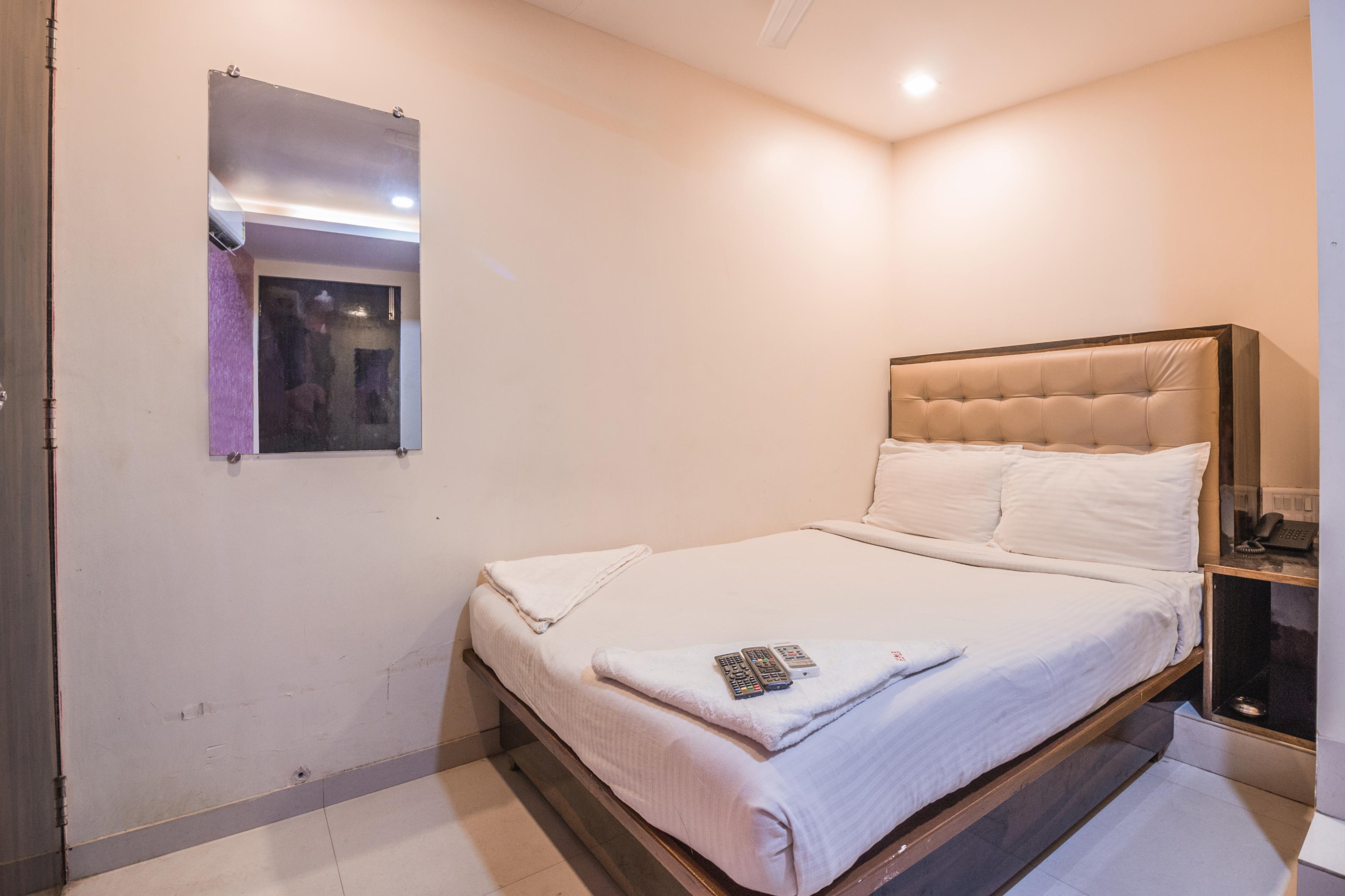 Hotel Mantra Residency - Tap to explore photos