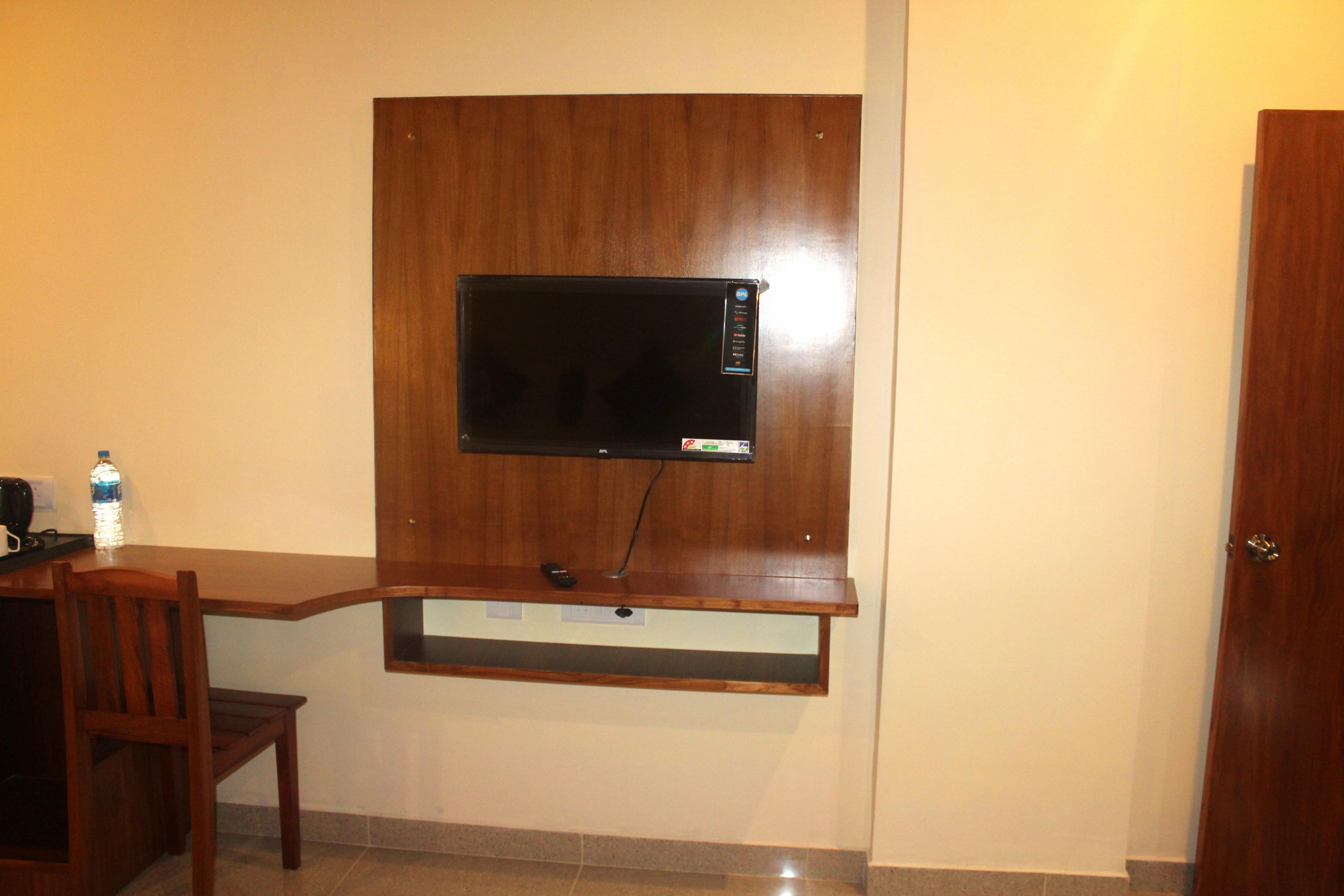 Hotel VASATHI - Tap to explore photos