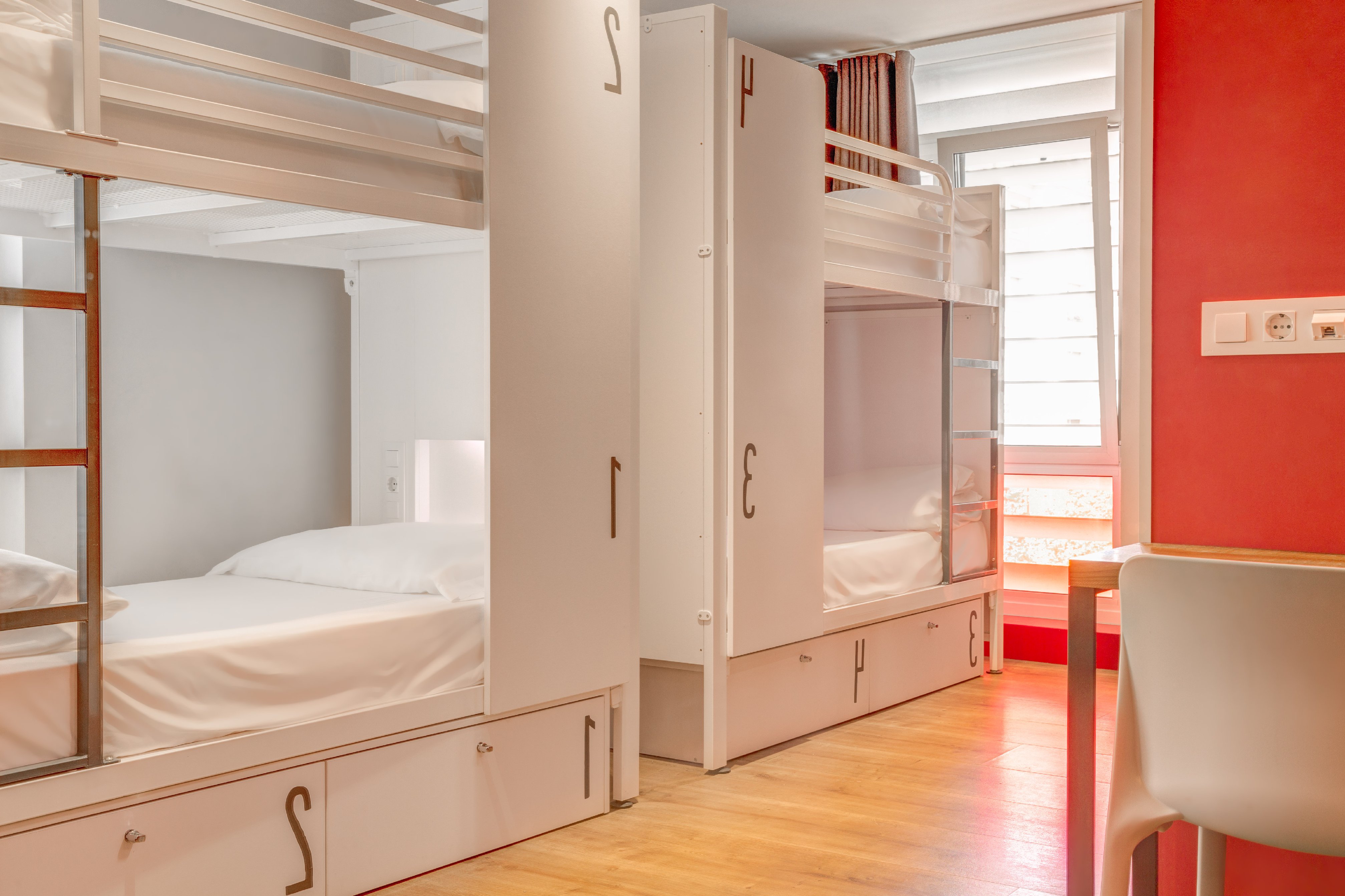 Generator Barcelona Room Type - Family Room (6 Adults) with Private Bathroom