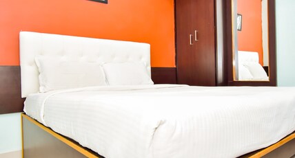 Hotel  Apple Park Inn Room Type - Standard AC Room