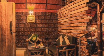 Copper Edge Nature Cure Room Type - Oak Premium Cottage