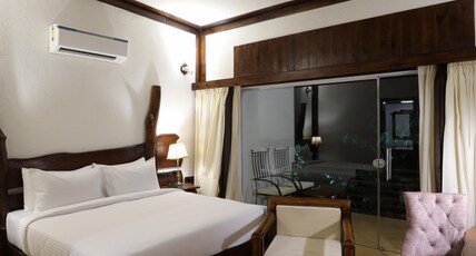 Jagira Ananta Elite, Sasan Gir Room Type - Luxury Cottage With Balcony Jagira Ananta Elite, Sasan Gir Room Type - Luxury Cottage With Balcony