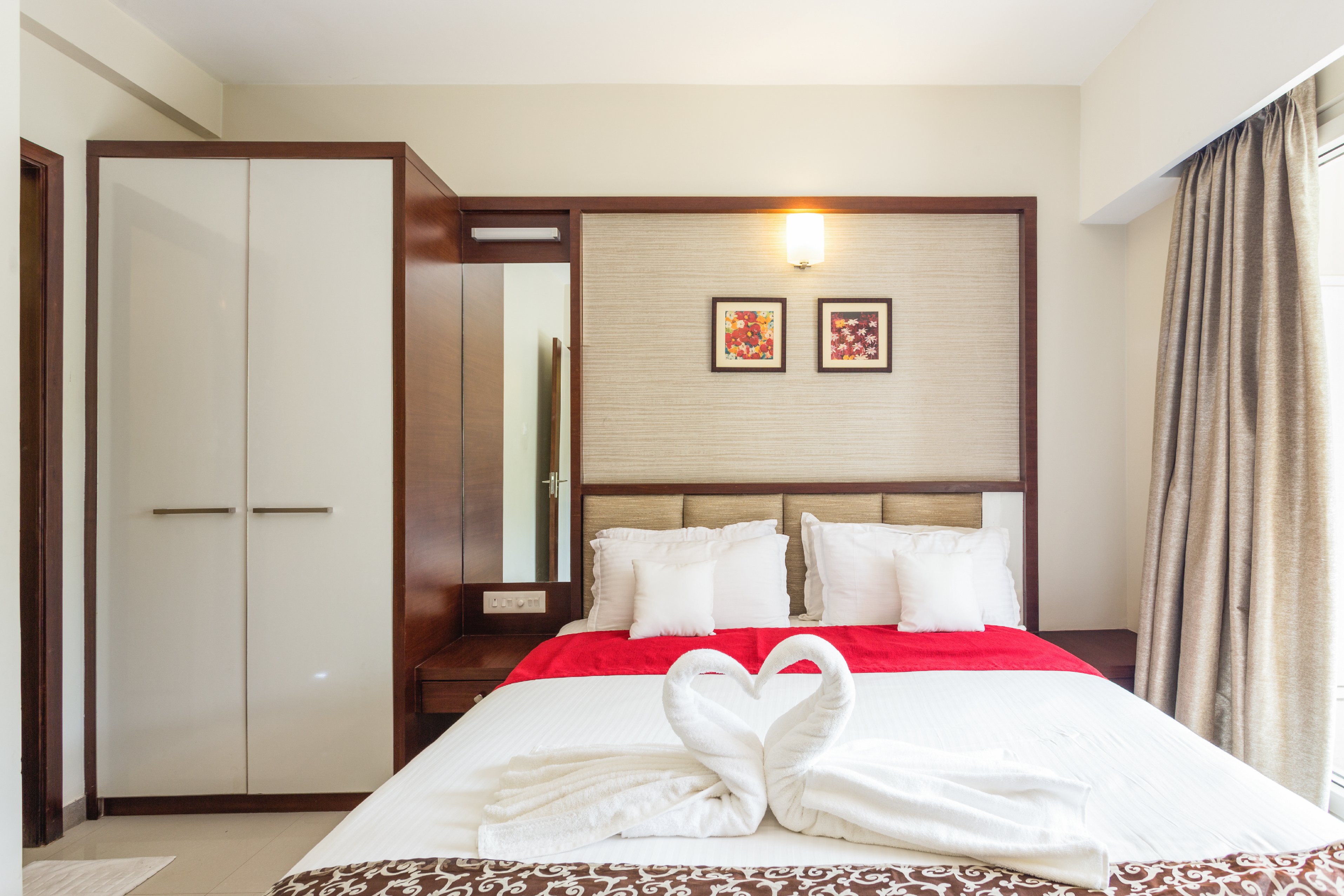 D Homz Suites - Tap to explore photos
