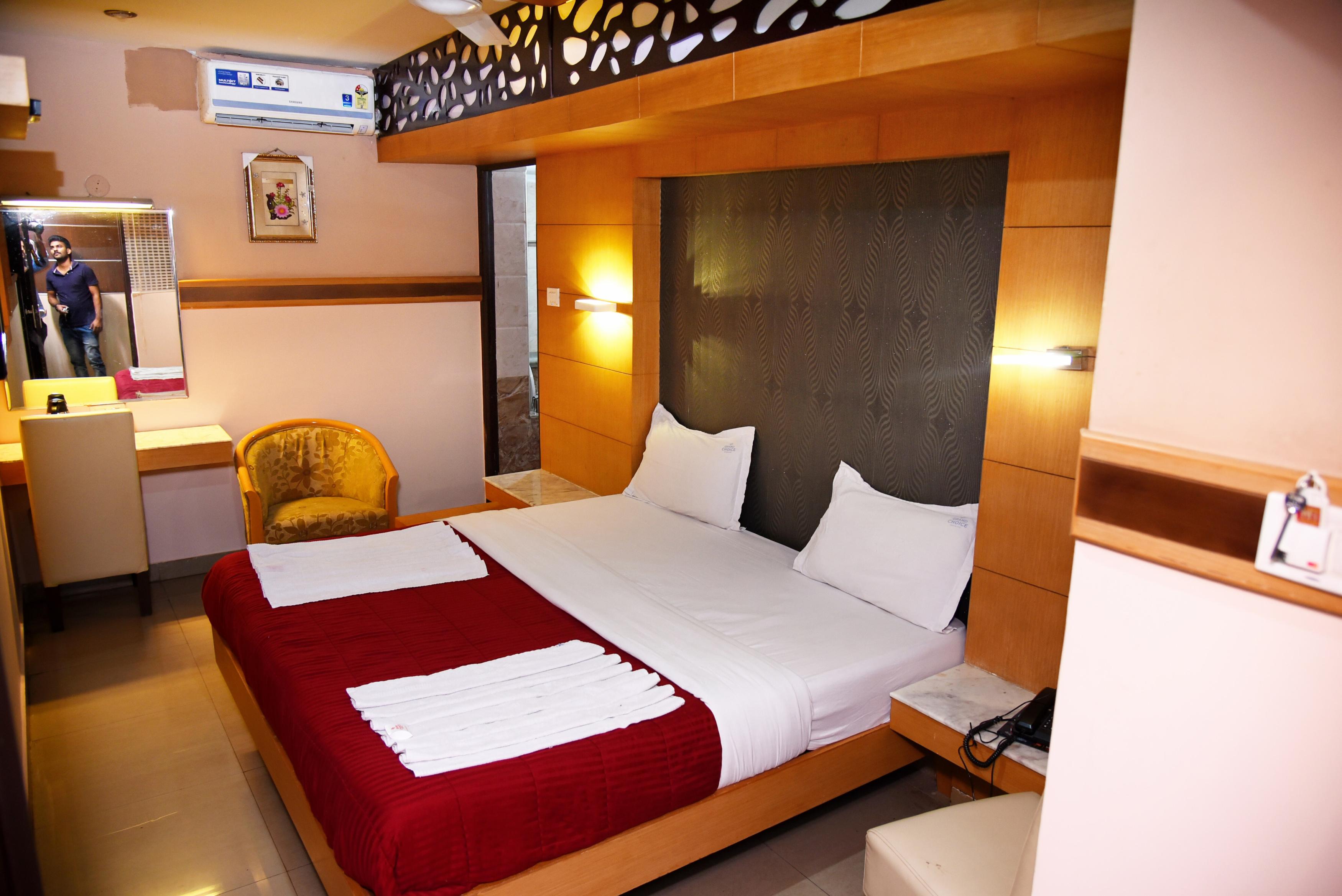 Grand Choice Hotel Room Type - Super Deluxe Non AC Room