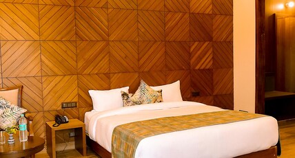 The Corbett Greens Room Type - Luxury Royal Den