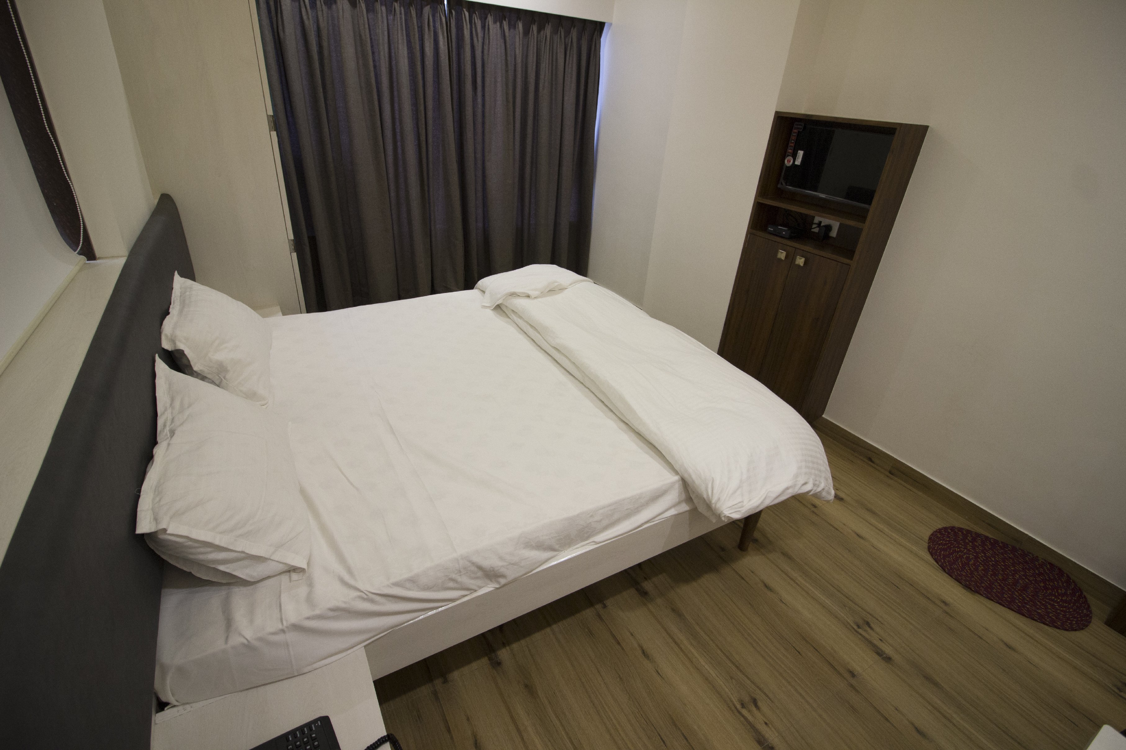 Hotel Rudra Residency - Tap to explore photos