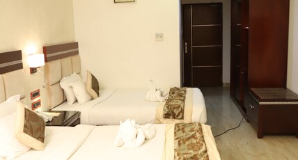 Republic Hotel Room Type - Standard Room without Window