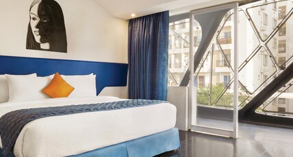 Days Inn & Suites by Wyndham Bengaluru Whitefield Room Type - 1 King Bed, Business Room, Non-Smoking