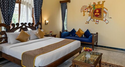 Sterling Jaisinghgarh Udaipur Room Type - Heritage Suite