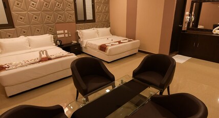 Hotel Queen Emperor Room Type - FAMILY SUITE